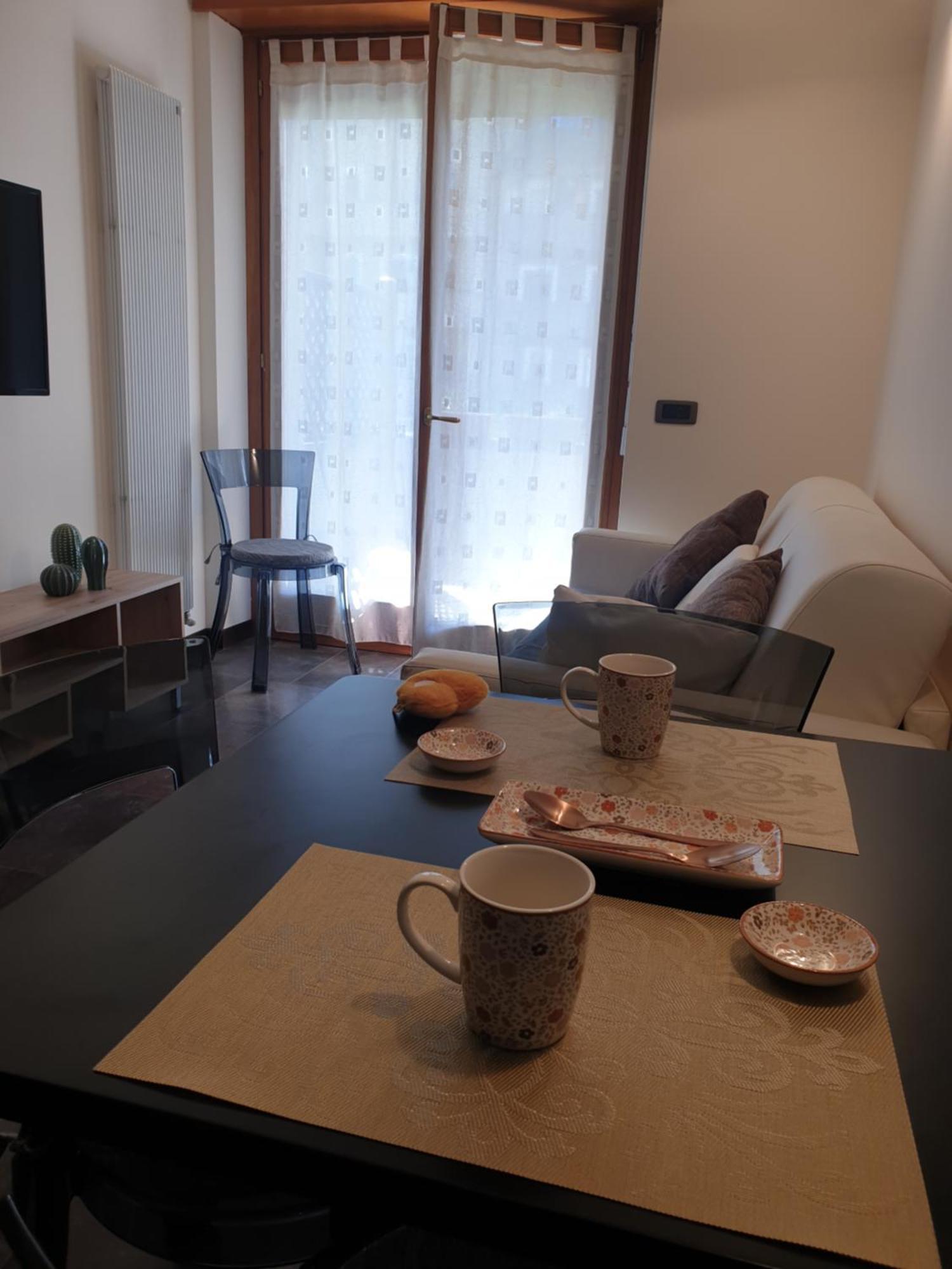 Il Rosone Apartment Tirano Luaran gambar